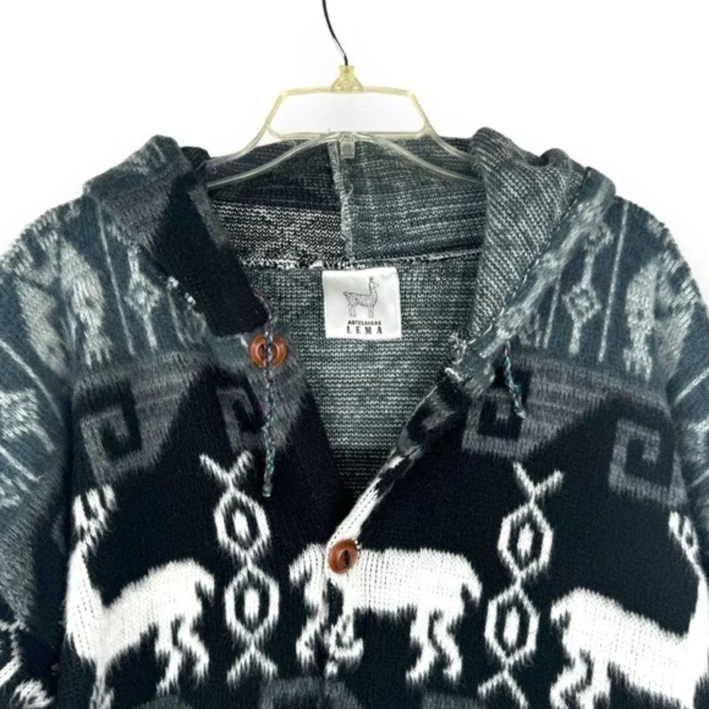 100% Wool Cardigan Sweater Size Large Hooded Aztec Moose Chunky Made in Ecquador